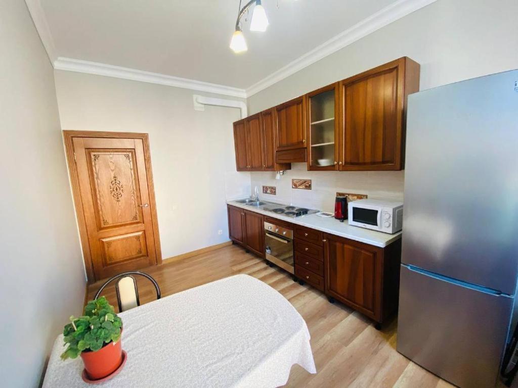 Ernaz Plus Apartments-Expo-Boulevard 130 Astana Luaran gambar