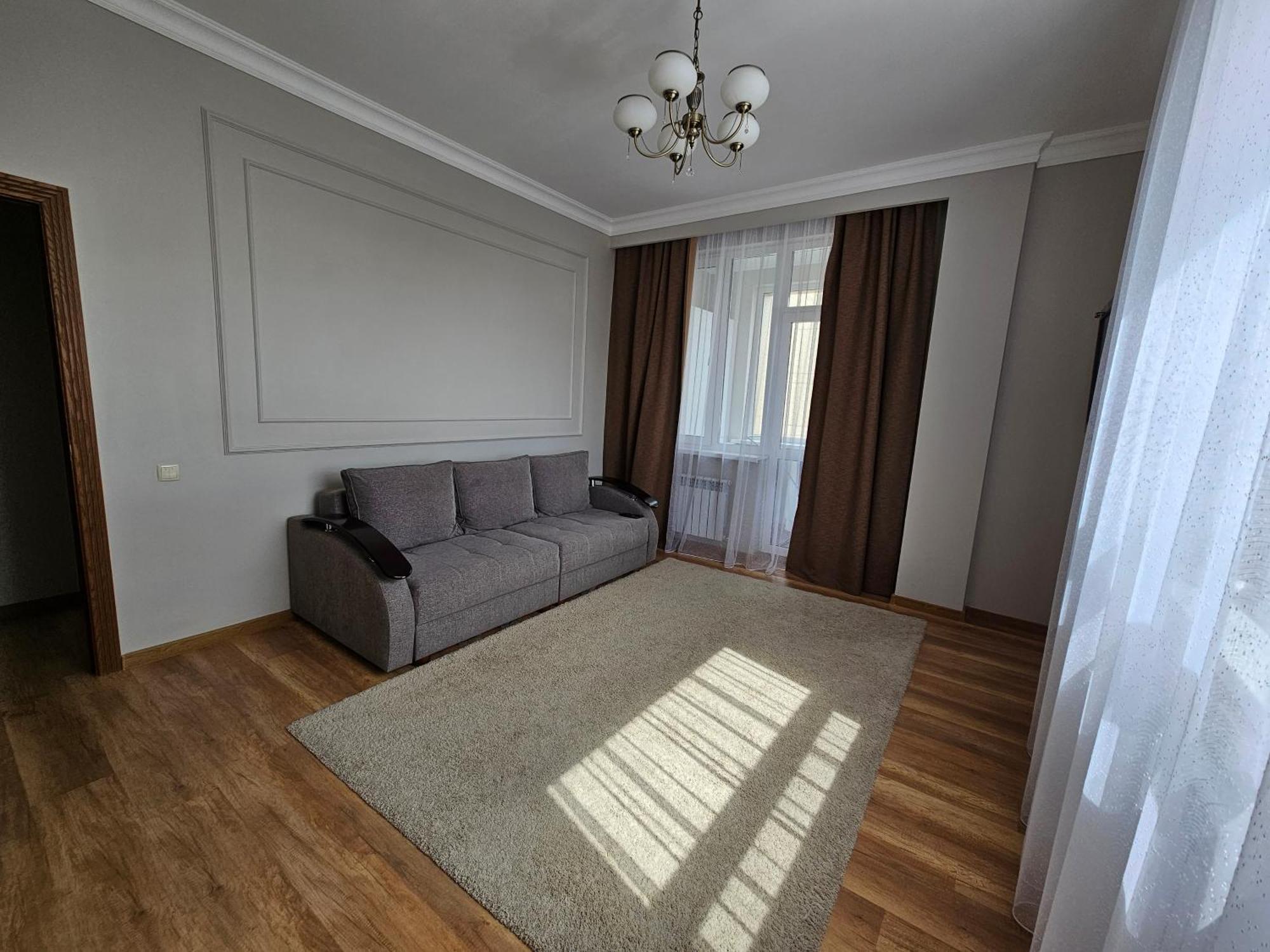 Ernaz Plus Apartments-Expo-Boulevard 130 Astana Luaran gambar