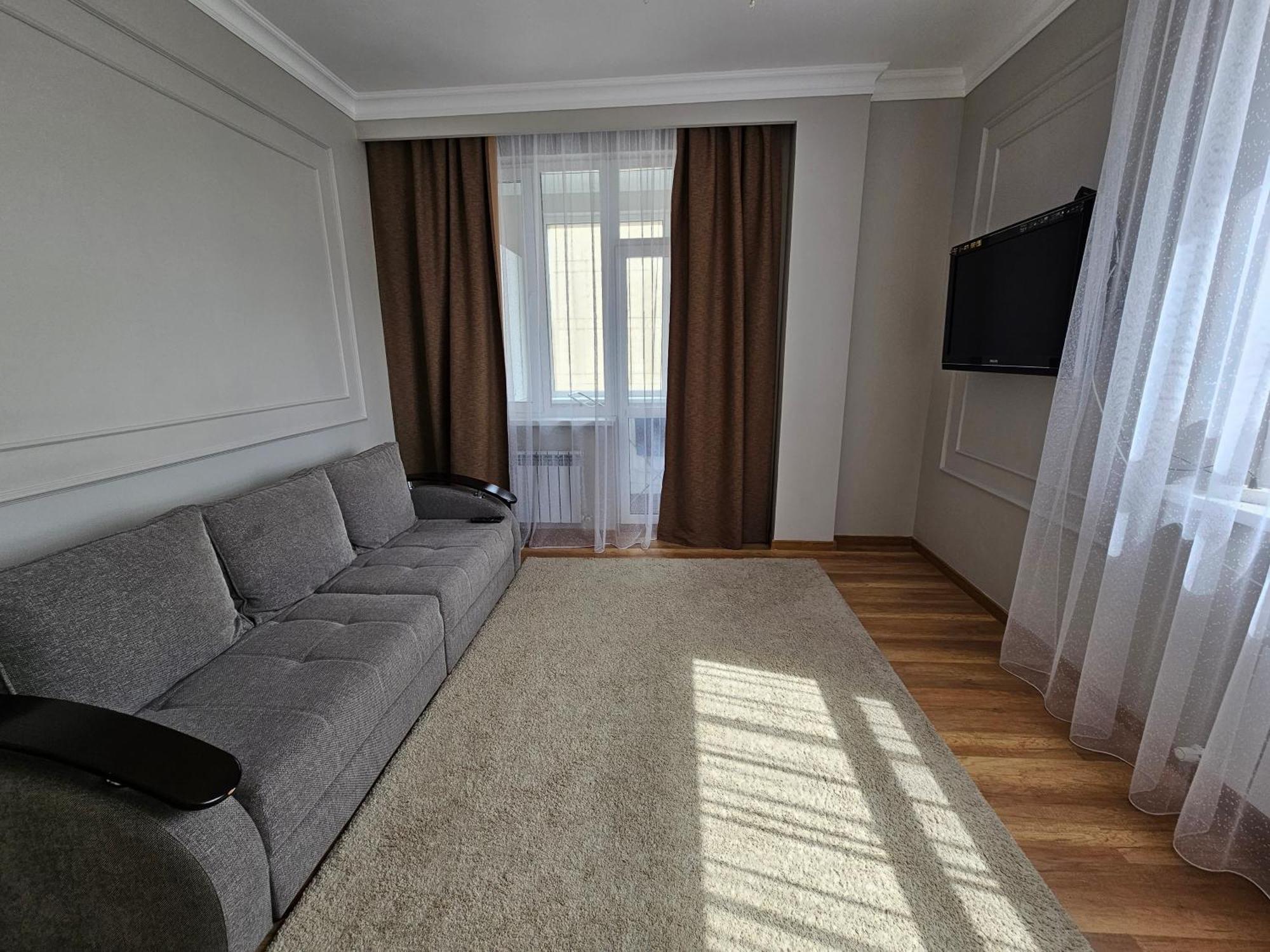 Ernaz Plus Apartments-Expo-Boulevard 130 Astana Luaran gambar